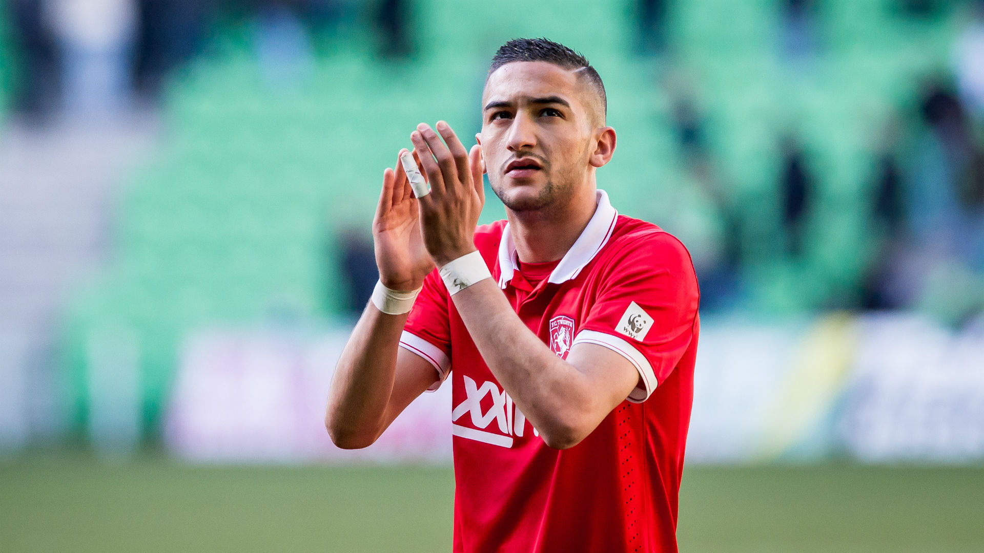 7. Hakim Ziyech (24 tuổi, Ajax / Twente): 21x – 9 bàn thắng, 12 kiến tạo