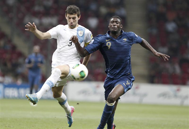 Tiền đạo: Yaya Sanogo (Toulouse)