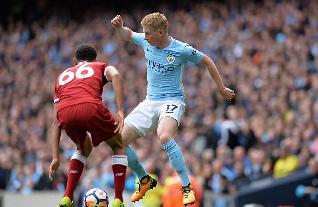 De Bruyne chơi cực hay trước Liverpool.
