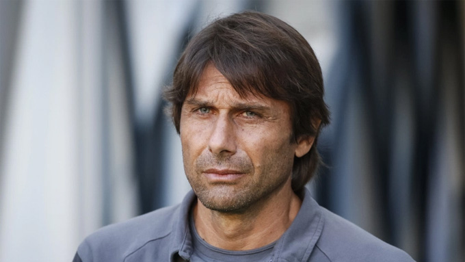 Conte đang bị 'phản' ở Chelsea?
