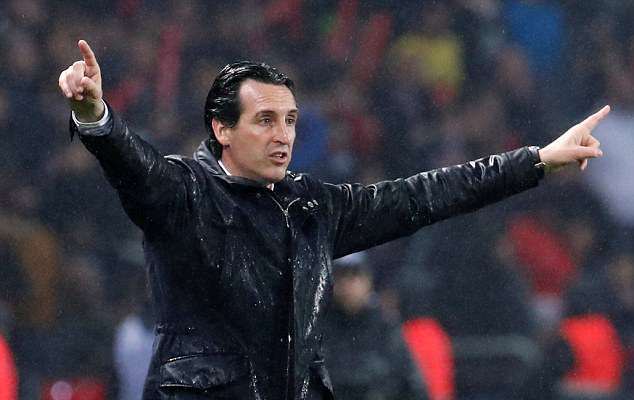 Trận đấu đầu tiên của Unai Emery sau khi vị HLV này thông báo chia tay PSG.