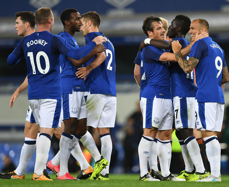 9=. Everton - 5 lần