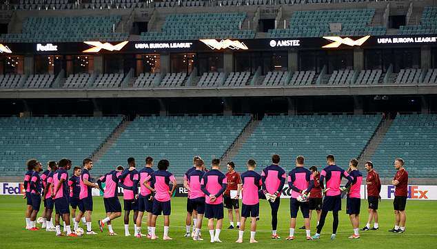 Ảnh bài viết 4 trụ cột ở lại Anh, Arsenal vẫn đầy tự tin ở Baku