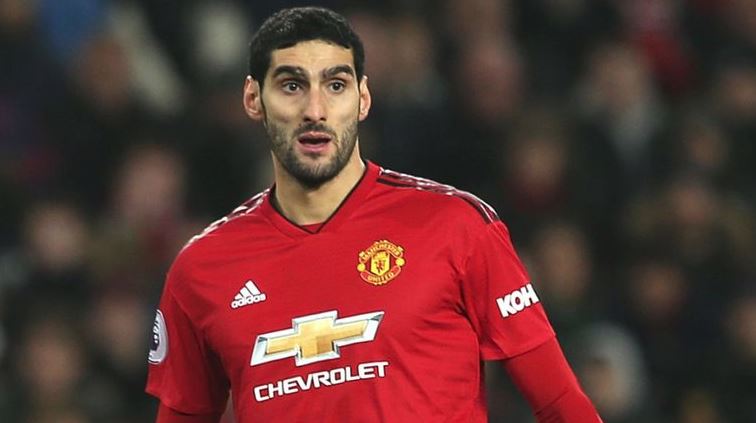 Tiền vệ trung tâm: Fellaini.