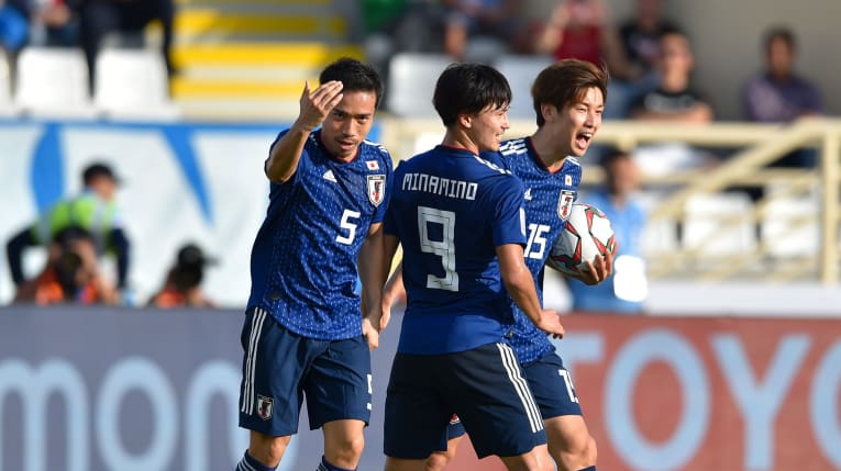 Yuto Nagatomo (Japan): Nhật Bản đang tìm cách phát triển một thế hệ tài năng mới, nhưng một số thứ không thay đổi và tiêu biểu là màn trình diễn của Yuto Nagatomo. Dù ở tuổi 32, anh cho thấy tuổi tác không phải là rào cản của mình.