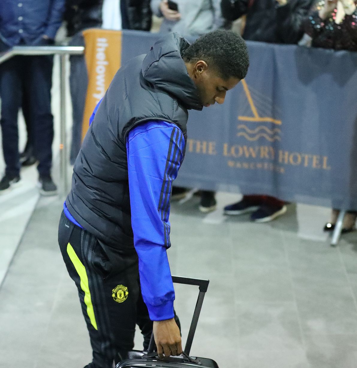 Áp lực mà Rashford phải chịu là rất lớn.