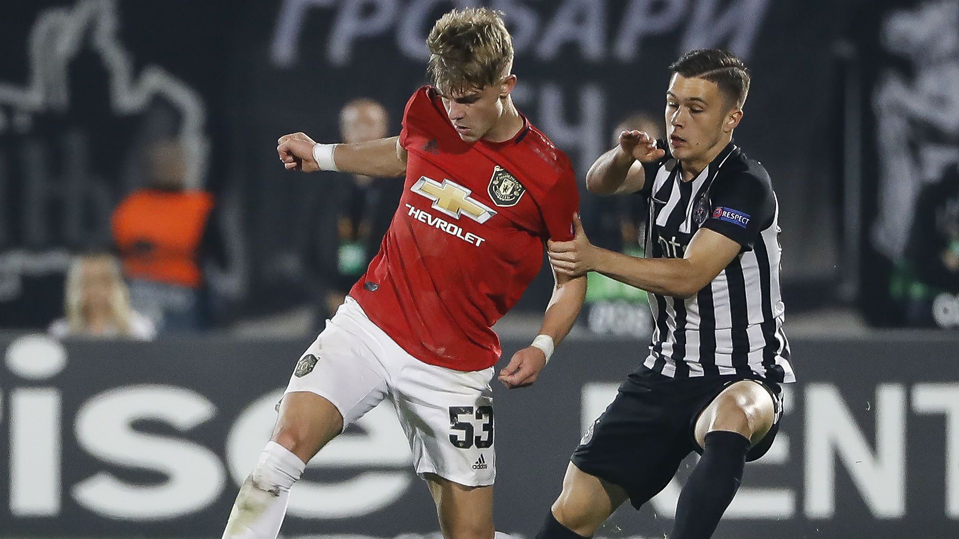 Ảnh bài viết Martial ghi bàn, nhưng có một người được tung hô như Philipp Lahm