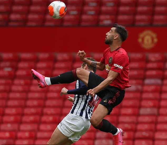 Theo M.E.N, đội đầu tiên của Man Utd là sự kết hợp giữa Pogba, Fernandes, Anthony Martial, Marcus Rashford, Daniel James, Eric Bailly, Axel Tuanzebe, Teden Mengi,...