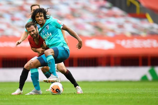 Ake sẽ được Man Utd chiêu mộ?