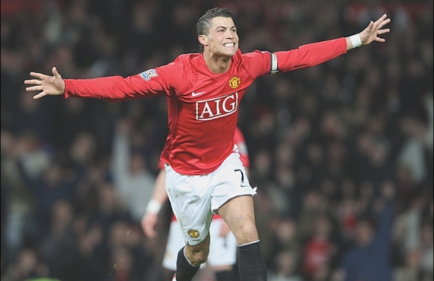 7. Cristiano Ronaldo (118 bàn thắng): Ronaldo rời Man Utd lúc đỉnh cao phong độ, nếu không, số bàn thắng của anh cho Quỷ đỏ còn cao hơn rất nhiều.