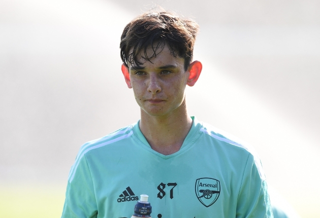 Patino còn rất trẻ.