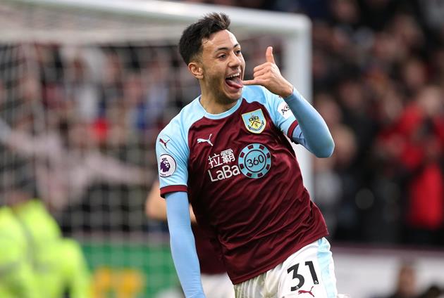 5. Dwight McNeil (Burnley): McNeil rê bóng trung bình mỗi trận là 2.8. Cầu thủ 21 tuổi này đang ngày một hoàn thiện bản thân.