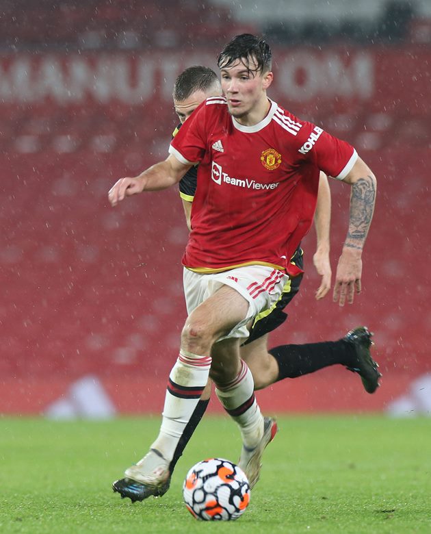 Charlie McNeill là cầu thủ triển vọng của Man Utd.