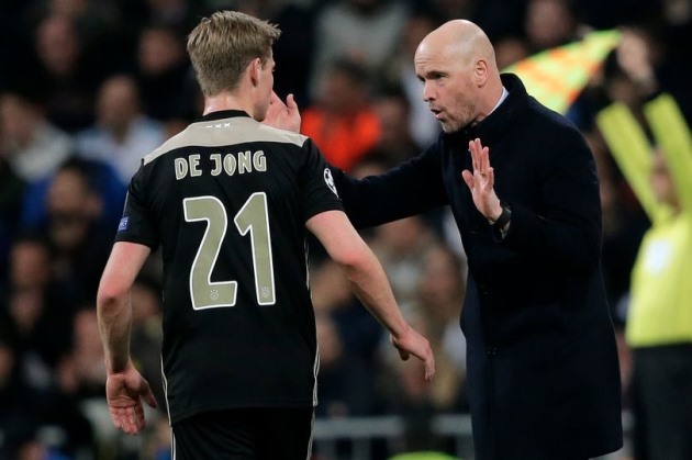 De Jong được Ten Hag ưa chuộng.