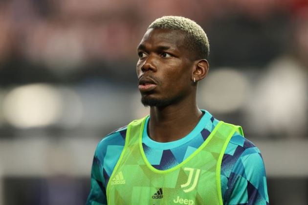 Pogba chưa thể có trận ra mắt Juventus.