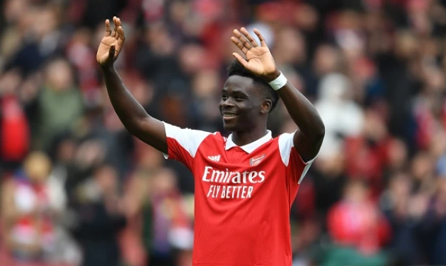 Ảnh bài viết Saka được so sánh với huyền thoại 'bất bại' của Arsenal