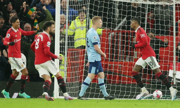Niềm vui của Man United. Họ rất cần một bàn thắng để lấy lại tinh thần sau 3 trận chỉ biết hòa và thua.