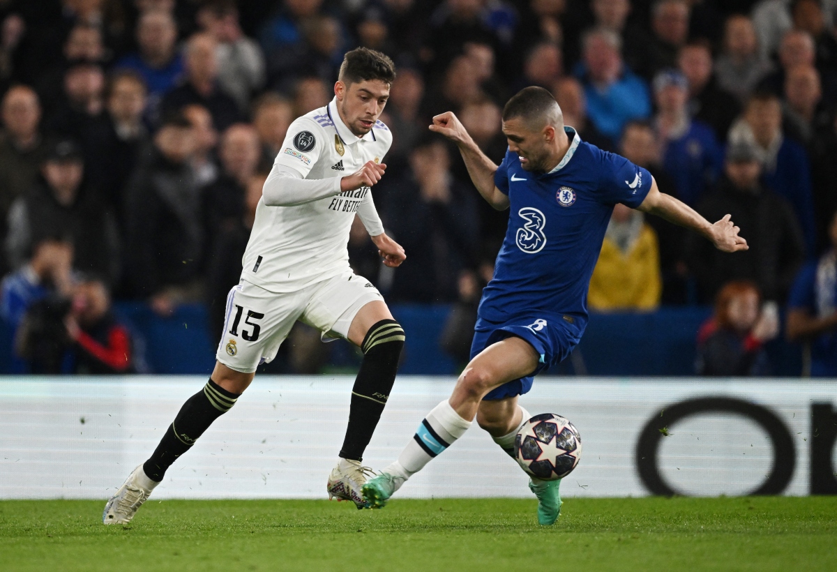 Sau thời gian đầu bị The Blues lấn át, Real dần làm chủ thế trận.