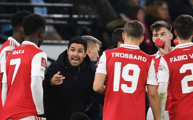 Ảnh bài viết Samir Nasri nêu lên điểm khác biệt giữa Arsenal và Man City