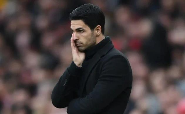 Arteta đang đau đầu với sự sa sút của Arsenal.