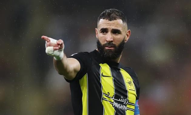 Ảnh bài viết Câu hỏi đầu tiên nếu Chelsea định chiêu mộ Benzema