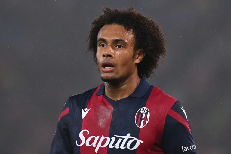 Ảnh bài viết Tại sao Zirkzee sẽ tới Milan thay vì quay về Bayern?