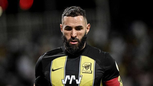 Benzema không thành công ở Ả Rập.