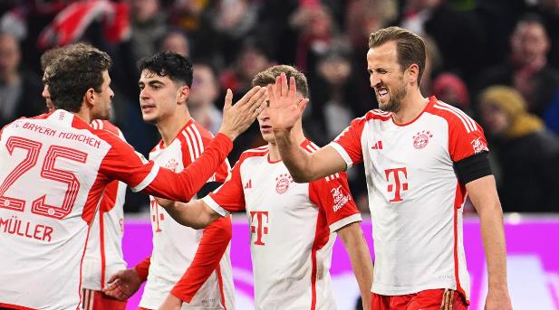 Bayern Munich có trận đấu sinh tử với Arsenal.