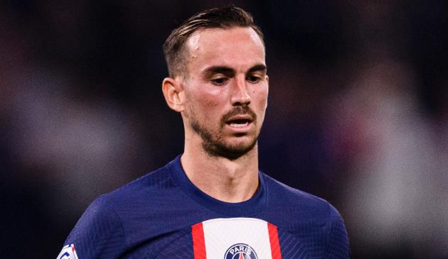 Fabian Ruiz vẫn đang là trụ cột tại PSG.