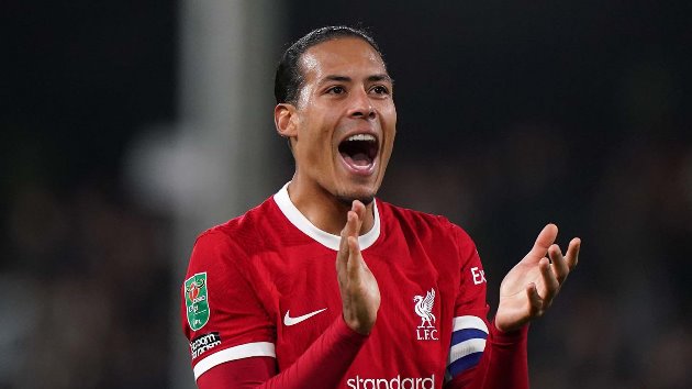 Van Dijk thay đổi cả đội bóng.