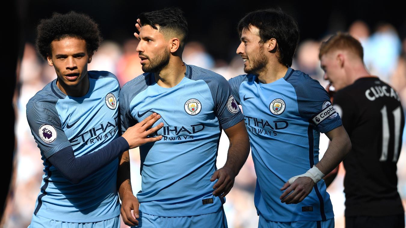 Người ghi bàn là Aguero. Đây là trận thứ 5 liên tiếp tiền đạo Argentina lập công.