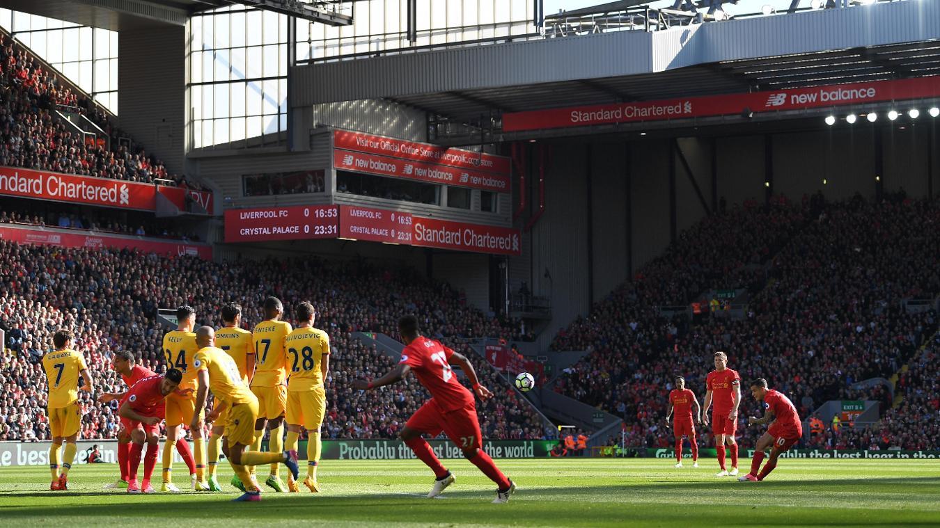 Coutinho tung "nét vẽ chết chóc".