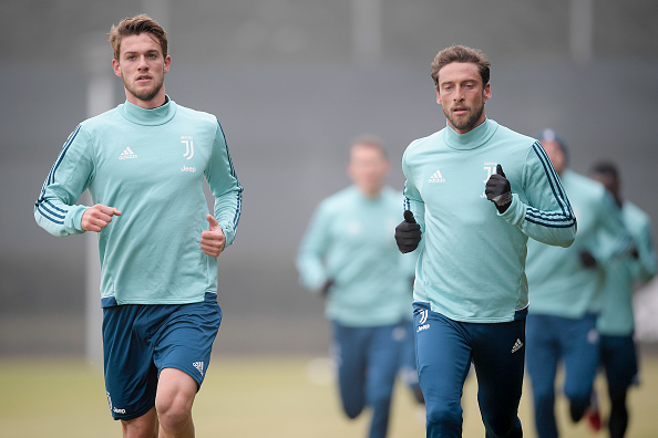 Claudio Marchisio được đồn đoán ra đi nhưng cuối cùng anh vẫn là người Juve.