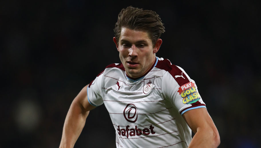 James Tarkowski - làn gió mới của Tam sư.