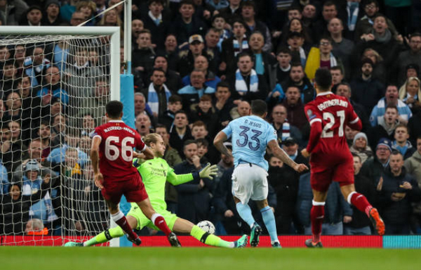 Trước đó, trong hiệp một, Man City đã có khởi đầu thuận lợi với bàn thắng ngay phút thứ 2 của Gabriel Jesus.