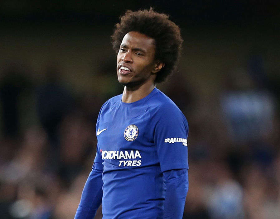 Willian - 5 điểm: hoạt động năng nổ trong hiệp một nhưng không mang lại hiệu quả.