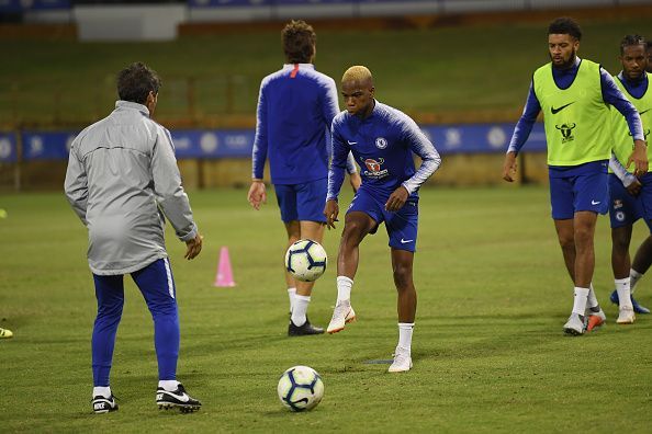 Musonda có lối chơi kỹ thuật khá giống Hazard.