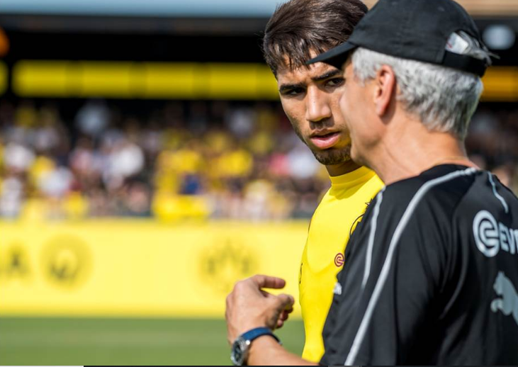 Ông trao đổi cùng tân binh Achraf Hakimi, mượn từ Real Madrid...