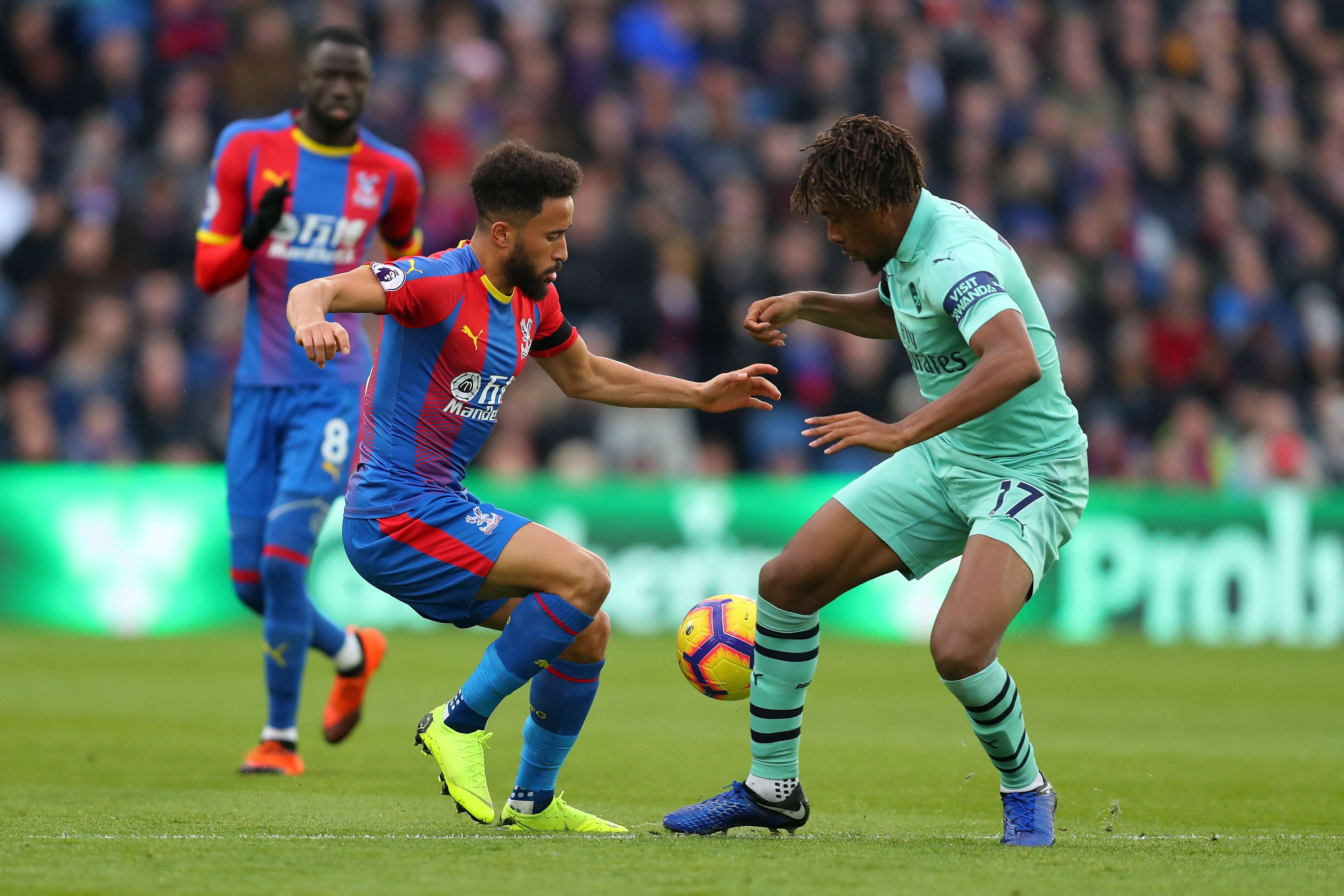 Iwobi có màn trình diễn dưới sức tại Selhurst Park.
