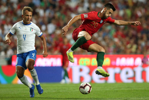 Pizzi - 6,4 điểm: Thi đấu tròn vai ở hàng tiền vệ.