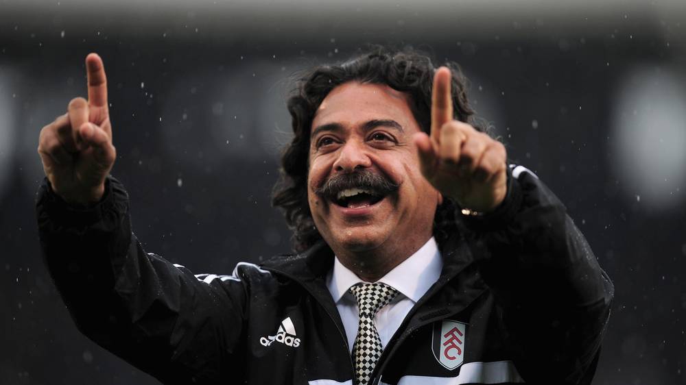 Shahid Khan chính là hậu thuẫn phía sau để Fulham chỉ khoảng 100 triệu bảng ở kỳ chuyển nhượng mùa Hè vừa qua. Tài sản của tỷ phú người Mỹ gốc Pakistan là 5,1 tỷ bảng.