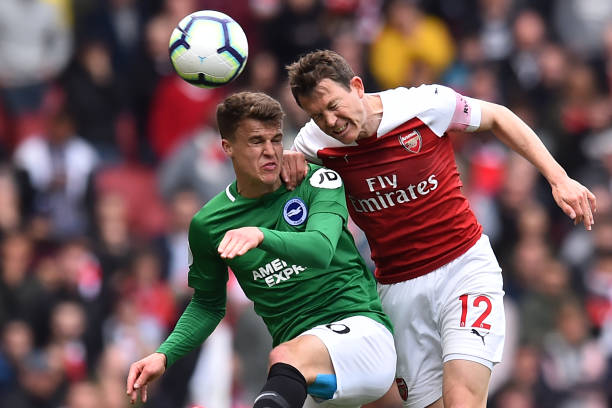 Arsenal có màn tiếp đón Brighton ở trận đấu muộn ngày Chủ Nhật. Đây là trận đấu Pháo thủ buộc phải thắng để tiếp tục đua top 4.