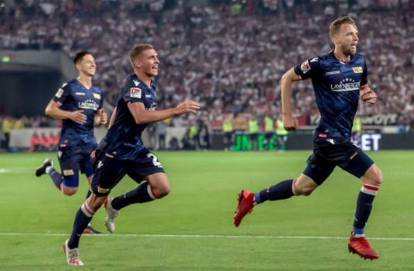 Thế nhưng, Union Berlin không phải là CLB dễ bị khuất phục. Phút 68, Marvin Friedrich lần thứ 2 giúp đội khách cân bằng tỉ số trận đấu.