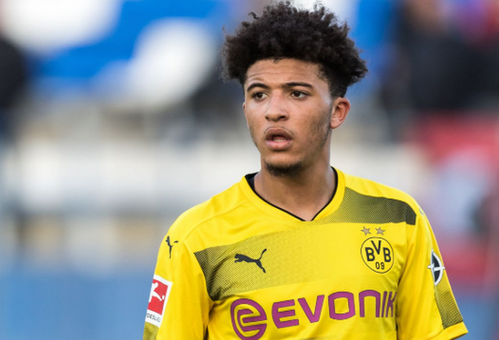 Jadon Sancho (Dortmund) - 19 tuổi: Bên cạnh Havertz, Sancho cũng là ứng cử viên có thể đăng quang trong danh sách này. Mùa vừa qua, anh đóng góp 12 bàn thắng và 17 kiến tạo ở Bundesliga.