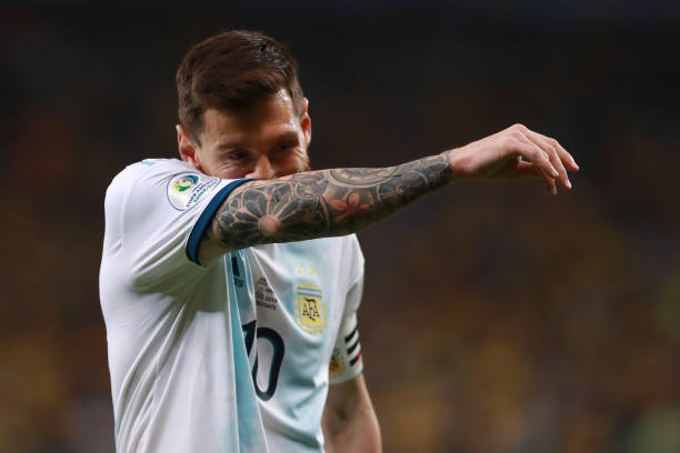 Đáng tiếc cho Messi.