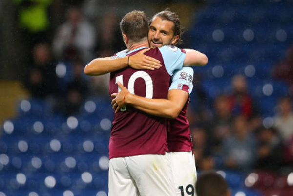 Cuối trận, Jay Rodriguez là người ghi bàn thắng thứ 6 cho Burnley.