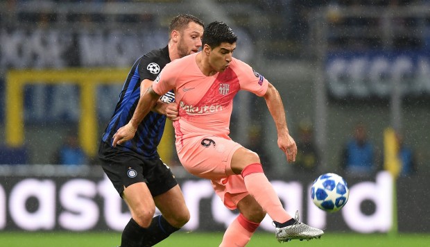 Inter và Barca 2 năm liên tiếp cùng nhau rơi vào bảng tử thần.
