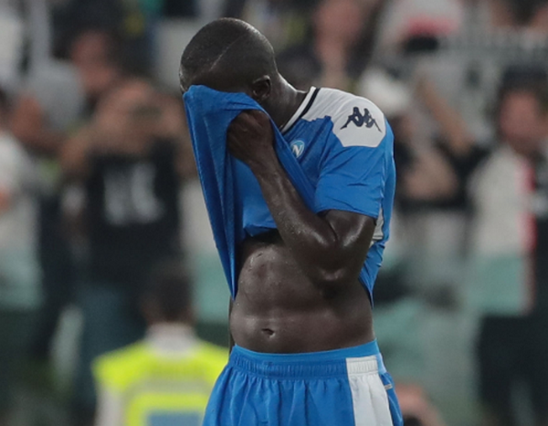 Sai lầm của trung vệ Senegal giúp Juve có chiến thắng chung cuộc 4-3 đầy nghẹt thở.
