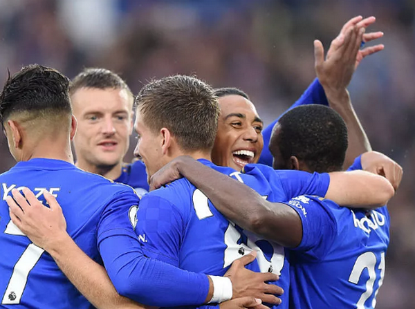 Chuỗi ngày khó khăn của Palace tiếp tục với màn tiếp đón CLB Leicester City trên sân nhà khi Tháng 11 bắt đầu.