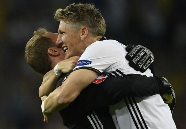 Ảnh bài viết Schweinsteiger: "Lâu lắm rồi tôi mới lại ghi bàn"
